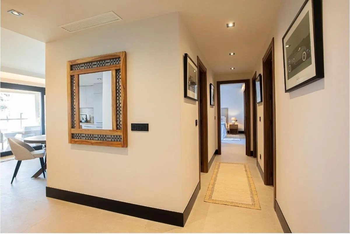 New Modern 3 Bedrooms Apartment With Ocean Views Марбелья