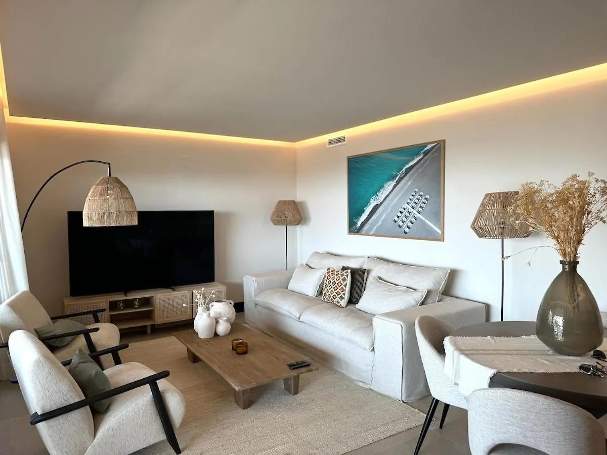 New Modern 3 Bedrooms Apartment With Ocean Views Марбелья