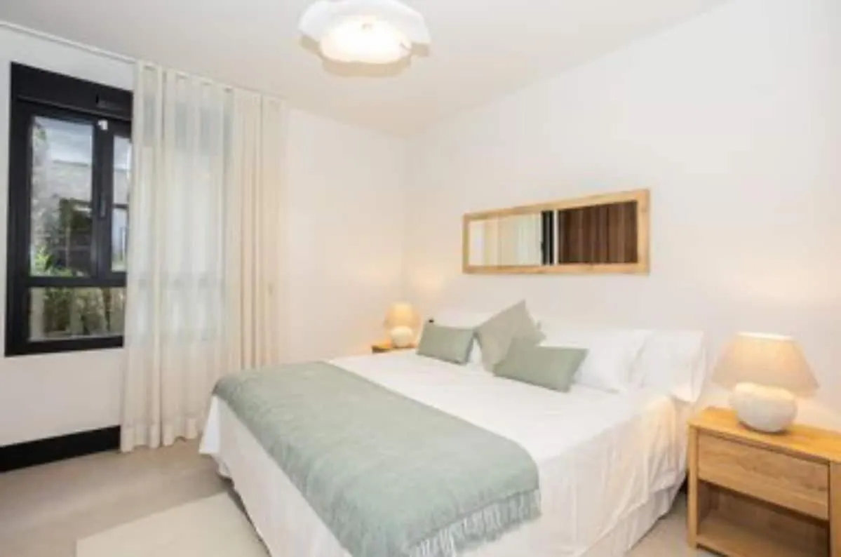 New Modern 3 Bedrooms Apartment With Ocean Views Марбелья